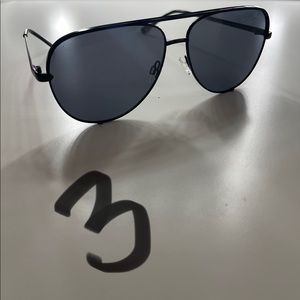 QUAY SUNGLASSES